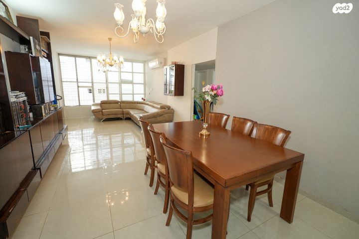 דירה, חיים וייסבורג 4, ג' / מרכז מזרח העיר, רחובות