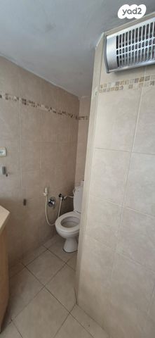 דירה, אוסישקין 16, מוצקין הותיקה, קרית מוצקין