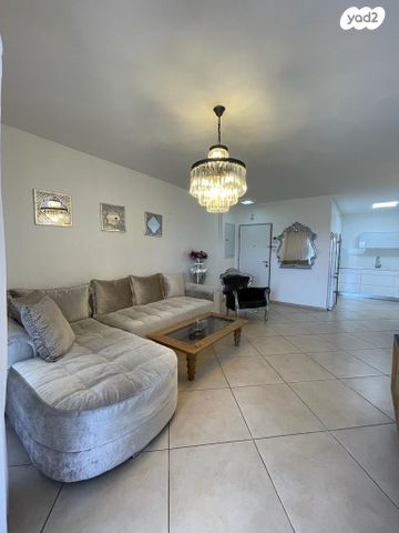 דירה, הרב טנא 7, העיר העתיקה, רמב"ם, דרום, באר שבע