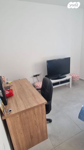 דירה, ענבר 81, נעלה, נעלה