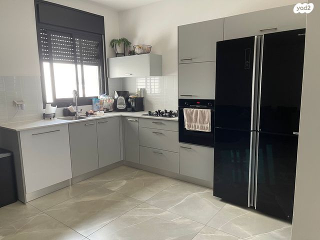 דירה, טרומפלדור 51, המרכז השקט / מרכז העיר, פתח תקווה