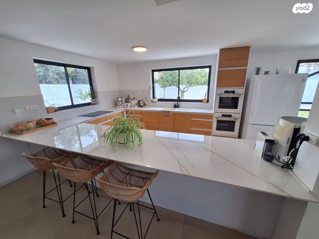 דו משפחתי, הכשרת היישוב 10, שאר העיר, עפולה