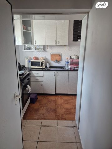 דירה, חללי אגוז 3, בן גוריון, שדרות