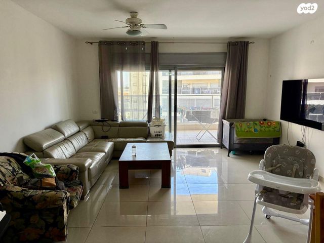 דירה, שדרות רובע יזרעאל 10, רובע יזרעאל סביוני העמק, עפולה