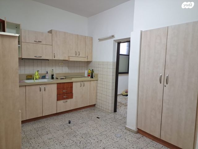 בית פרטי/ קוטג', הגר"א 33, רמת חן ובן ציון, נתניה