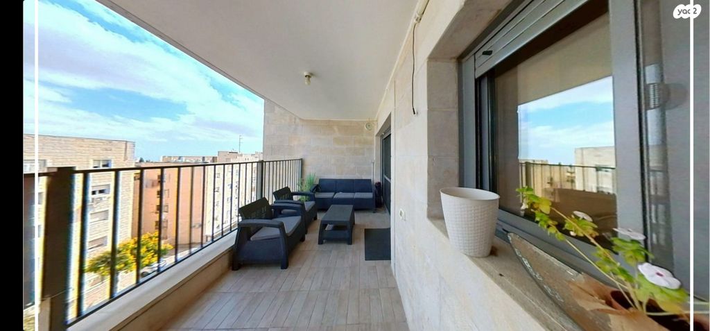 דירה, רב אלוף משה לוי 12, פסגת זאב, ירושלים