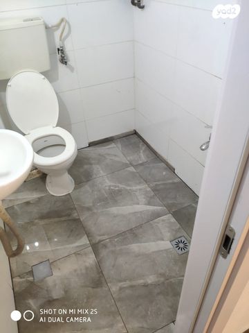 דירה, הרב עוזיאל 138, בן גוריון, אשקלון