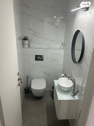 דירה, עלי מוהר 17, נווה זמר, רעננה