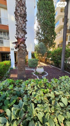 דירה, הירקונים 8, קרית הרב סלומון, פתח תקווה