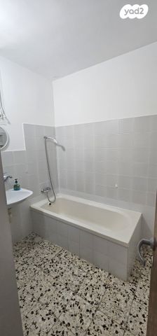 דירה, תל חי 5, בן גוריון, שדרות