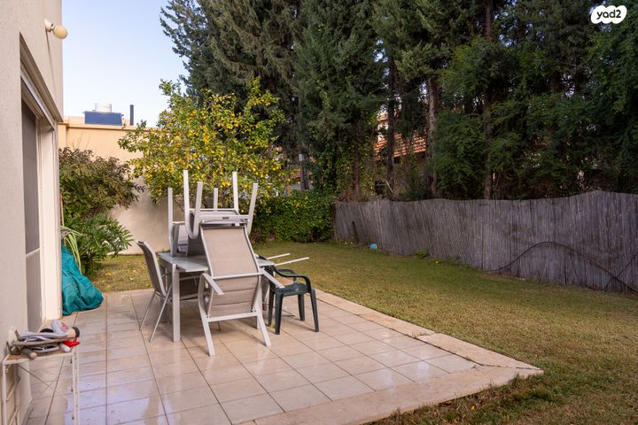 דו משפחתי, תלתן 5, שאר העיר, כפר תבור