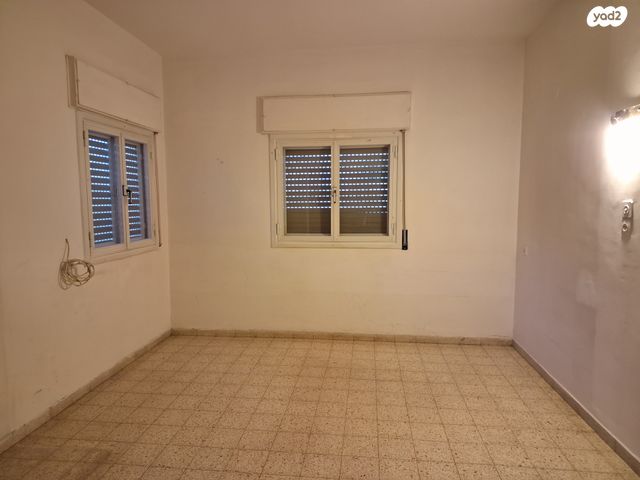 בית פרטי/ קוטג', הגר"א 33, רמת חן ובן ציון, נתניה