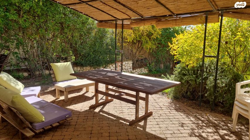 בית פרטי/ קוטג', יערה 4, שאר העיר, להבים