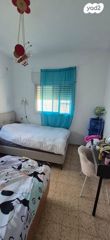 דירה, אוסישקין 16, מוצקין הותיקה, קרית מוצקין