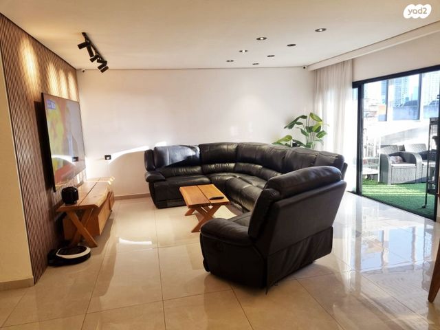 דירה, האצ"ל 1, רובע א', אשדוד