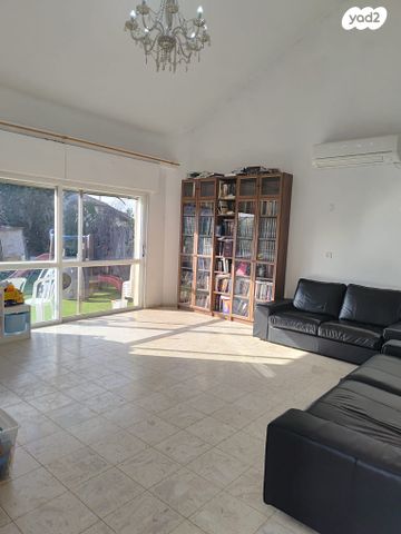 בית פרטי/ קוטג', הר ארבל 22, רמת רזים א, צפת