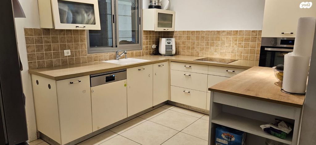 דירה, וינקלר אלתר 12, נווה גן, פתח תקווה