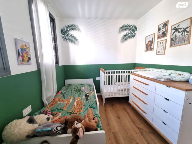 דירה, אנה פרנק 4, חרוזים, רמת גן