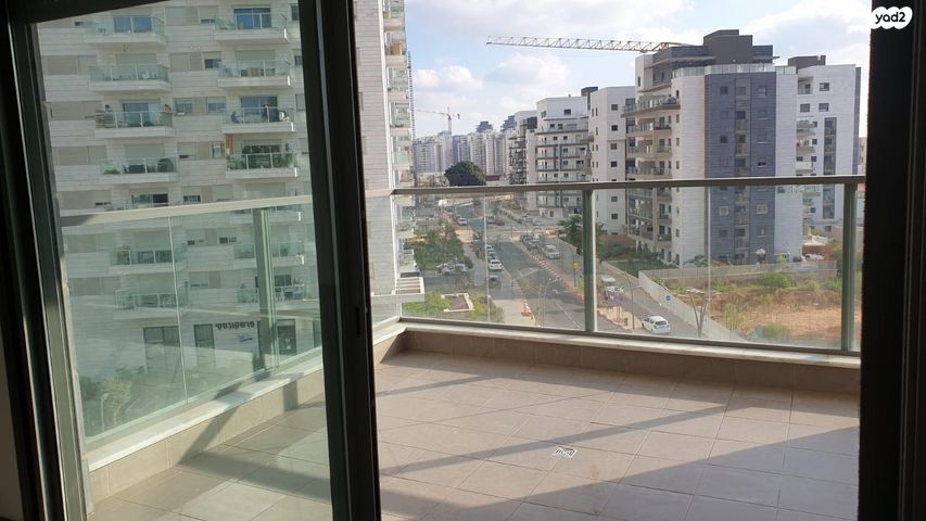 דירה, חיים חפר 5, הרקפות, ראשון לציון