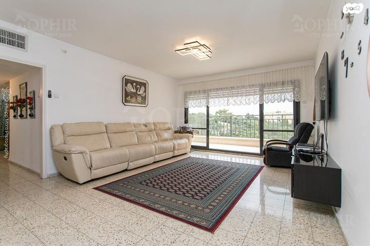 בית פרטי/ קוטג', אביגדור המאירי 7, רמת שאול, חיפה