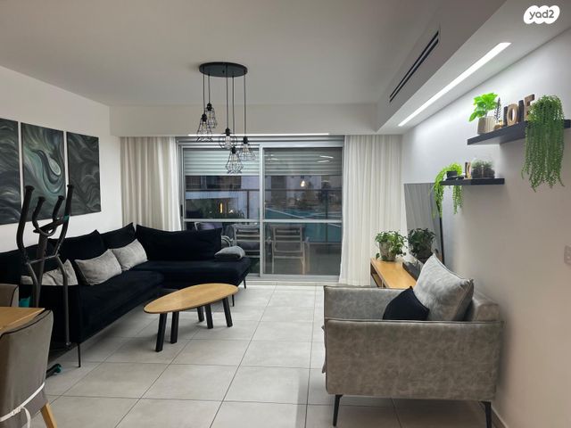 דירה, הגל 15, החותרים, טירת כרמל