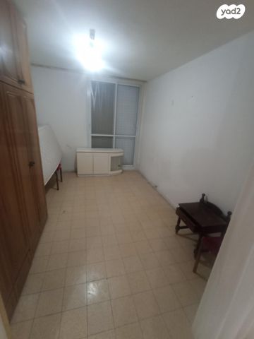 דירה, התמרים 10, מגדים, קרית גת