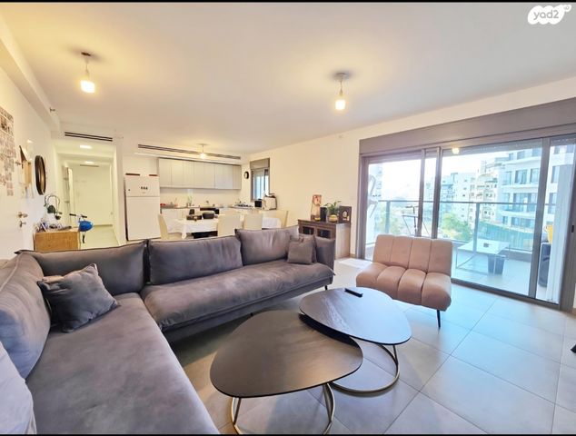 דירה, חיים חפר 5, הרקפות, ראשון לציון