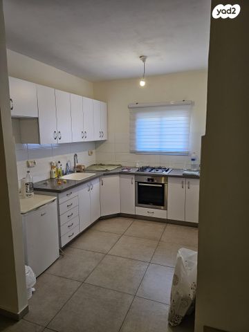 דרך המשחררים 121