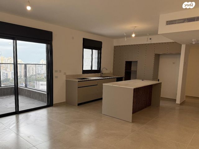 יצחק שמיר 17