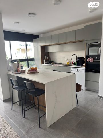 פנחס רוטנברג 70