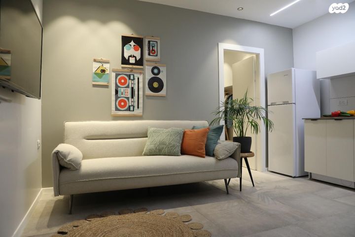 נתיב הסיירים 33