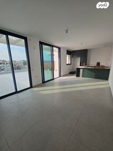 יהודה הימית 14