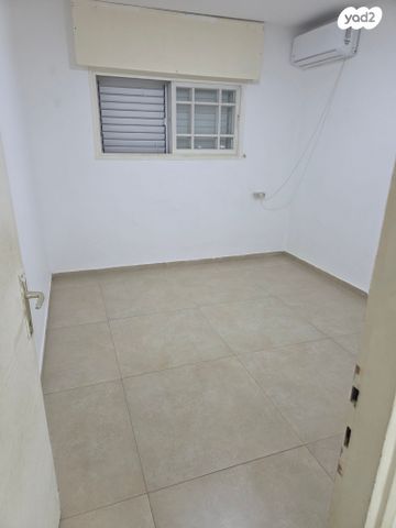 רחבת שמגר השופט 34