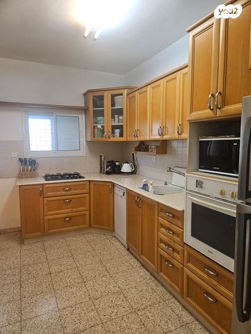 דירה, חיים וייצמן 32, א' / צפון מזרח העיר, רחובות