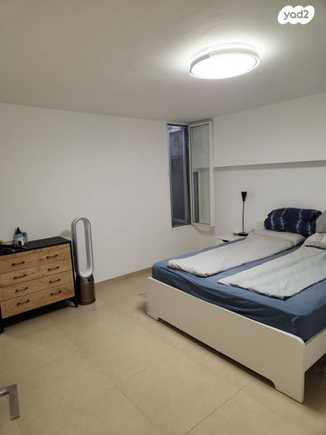 מרתף/ פרטר, מבצע יונתן 27, נווה ים, ראשון לציון