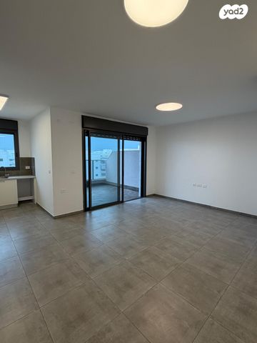 דירה, דרך ארץ 11, עיר היין, אשקלון