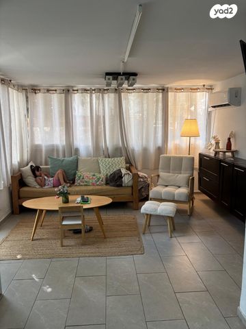 יחידת דיור, שיר השירים 25, אלקנה, אלקנה