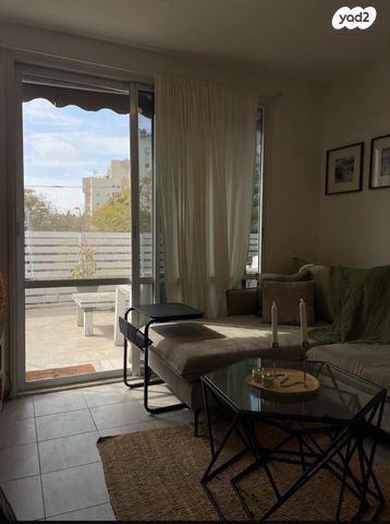 דירה, בן גוריון 45, הרצליה הצעירה, הרצליה