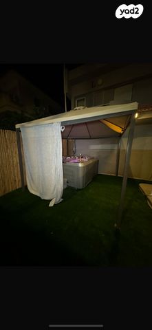 קמיל הויסמנס 2