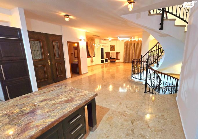 בית פרטי/ קוטג', אנה פרנק 21, בנות חיל, ראשון לציון