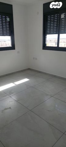 דירה, אריאל שרון 2, נווה שרון / שער העיר, נתיבות