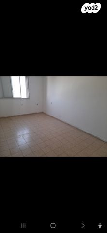 דירה, יהושע בן נון 43, צה"ל, ראש העין