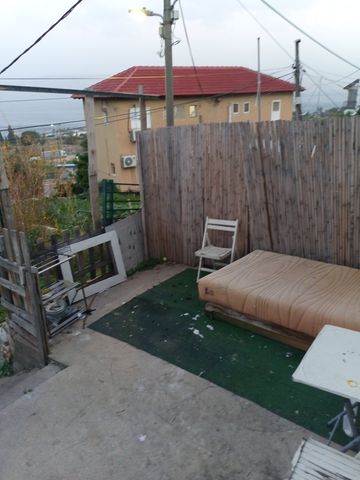 דירת גן, טולידאנו 32, שיכון א, טבריה