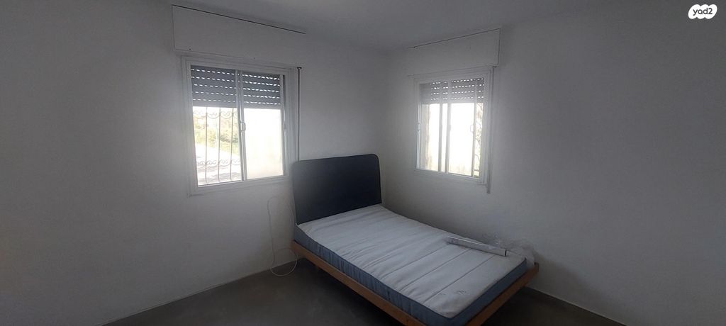 מרדכי נמיר 13