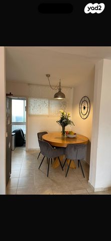 דירה, דב גרונר 212, ארמון הנציב, תלפיות מזרח, ירושלים