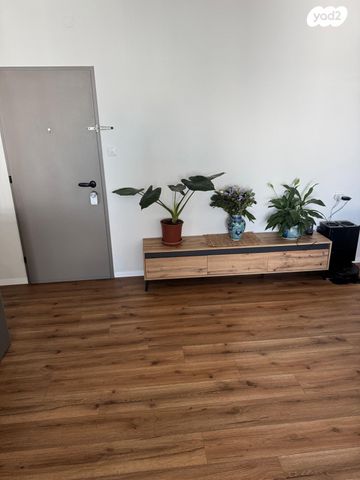 דירה, שלמה המלך 3, צפון מערב מרכז העיר, נתניה