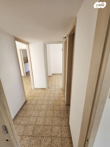 דירה, ארלוזורוב 155, הצפון החדש - כיכר המדינה, תל אביב יפו