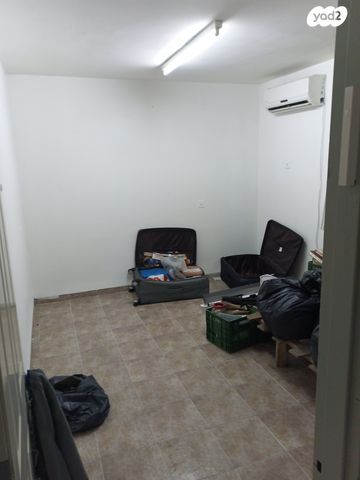 דירת גן, טולידאנו 32, שיכון א, טבריה