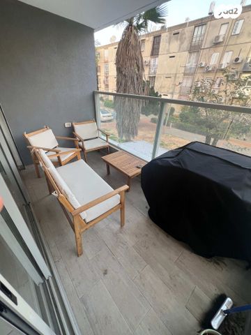 דירה, הר הצופים 35, קרית שרת מזרח, חולון