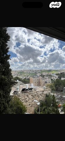 דירה, דב גרונר 212, ארמון הנציב, תלפיות מזרח, ירושלים